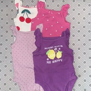 🛍 CUTE LITTLE BABIES ONESIES ( BUNDLE OF 4 ) SIZE 3 MONTHS
